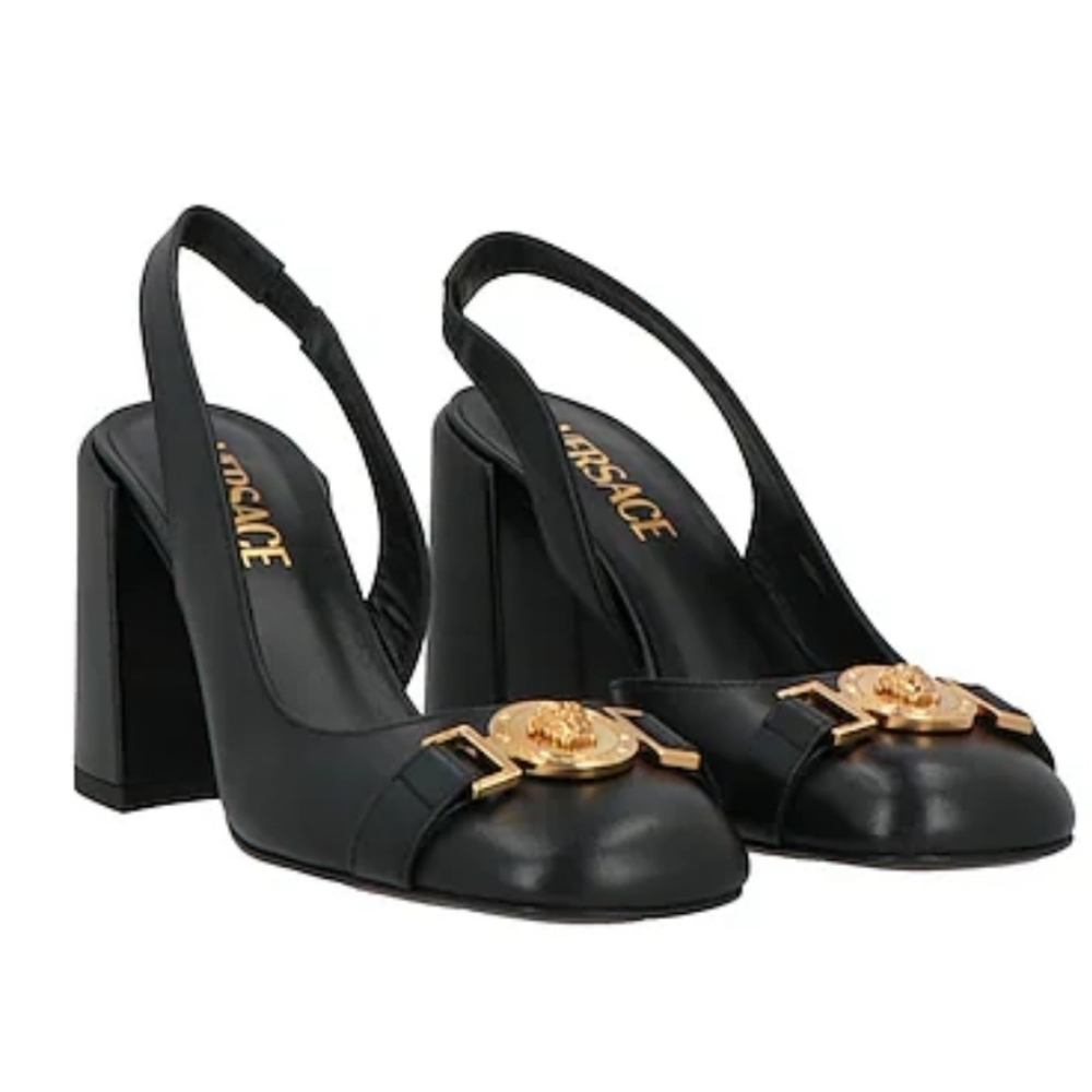 Nib Versace Glossy Black Heels With Gold Medallion